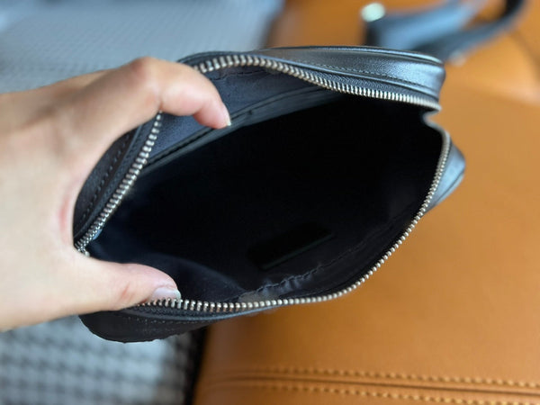 CLUTCH 22 WITH FF MOTIF IN DARK GRAY TEXTURED FABRIC AND BLACK LAMBSKIN TRIM