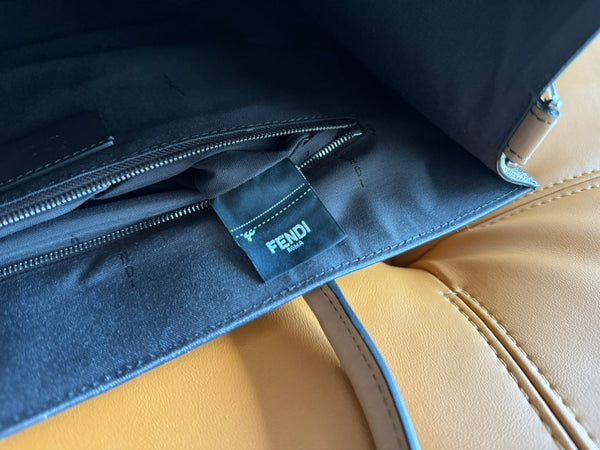 BORSA FENDI 38 FF MONOGRAM FF CAMMELLO IN PELLE DI VITELLO MARRONE CON TRACOLLA