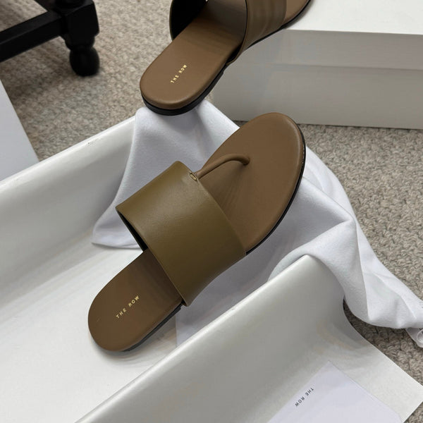 Signum Flat Sandal in Brown Calfskin 290732