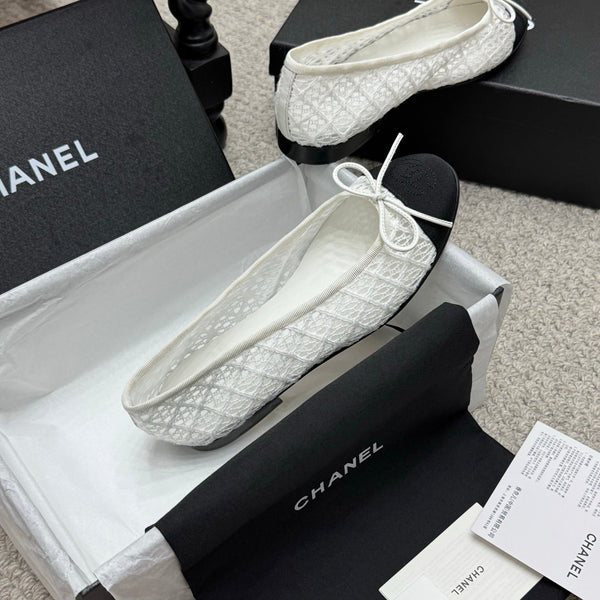 CC 25p Ballet Flat White Cotton Mesh Fabric Grosgrain