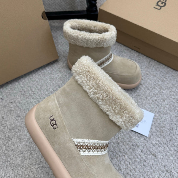 UGG 25ss Ankle Boots Taupe Sheep Fur Suede 523105