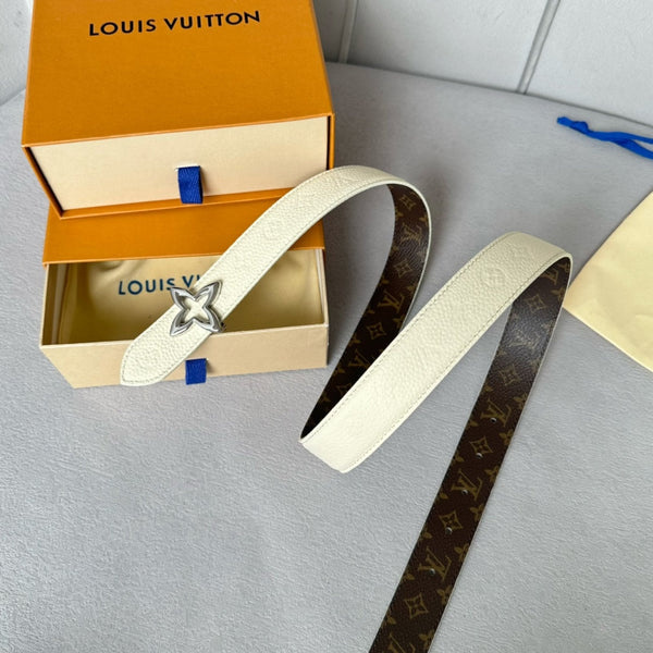 LV MINI FLOWERGRAM 30MM REVERSIBLE BELT IN WHITE EMBOSSED CALFSKIN SILVER HARDWARE