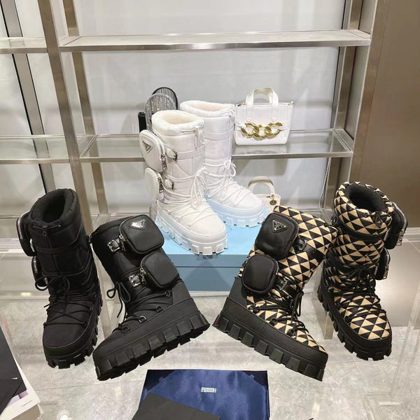 SCARPONI DA SCI IN RE-NYLON CON BORSA NERA