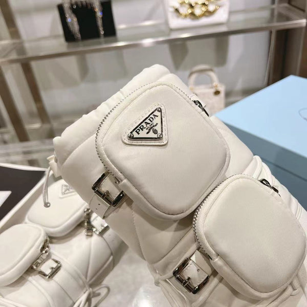 SCARPONI DA SCI IN RE-NYLON CON BORSA BIANCA