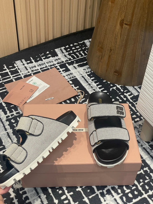 Miu 25S Beige and Black Canvas slides 227135