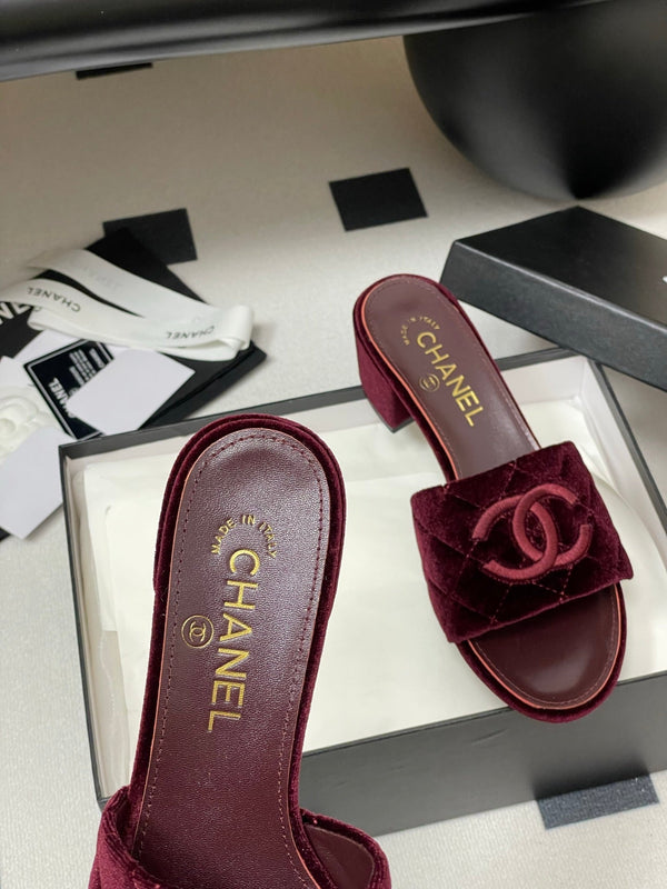 25S Embroidery Double C Mule 50mm Wine Velvet 247574