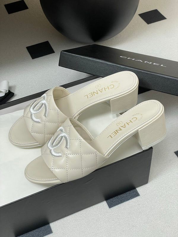 25S Embroidery Double C Mule 50mm White Lambskin 247578