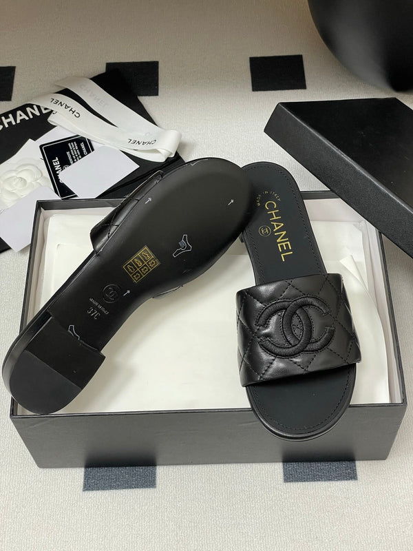 25S Embroidery Double C Mule 15mm Black Lambskin 247582