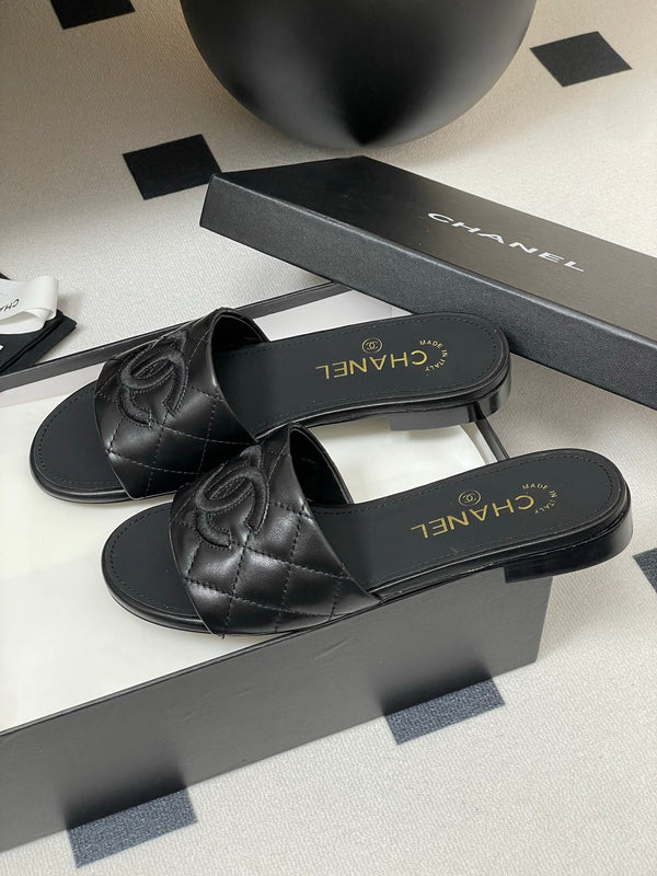 25S Embroidery Double C Mule 15mm Black Lambskin 247582