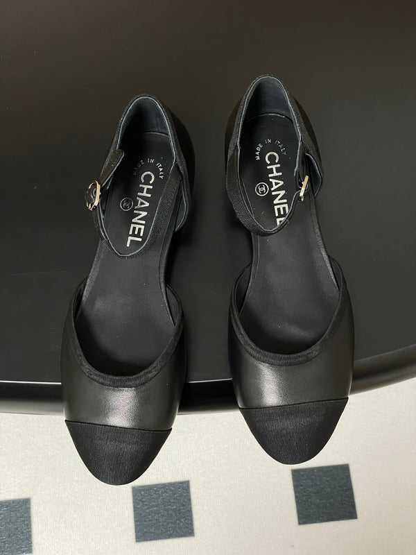 CC 25P Piccola Mary Jane Hollow in pelle di pecora nera grosgrain 247725