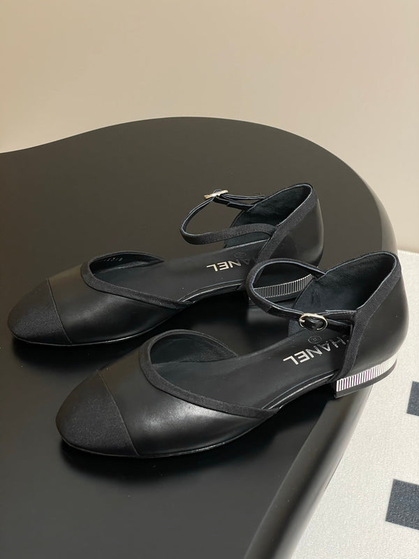 CC 25P Piccola Mary Jane Hollow in pelle di pecora nera grosgrain 247725