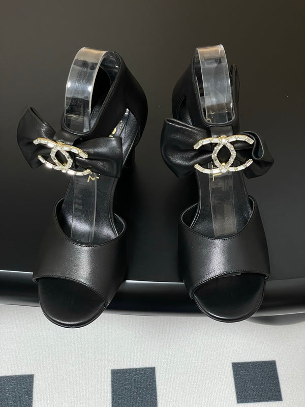CC 25S Double C Rhinestone Buckle Bow High Heel Sandal 85 Black Sheepskin 247568