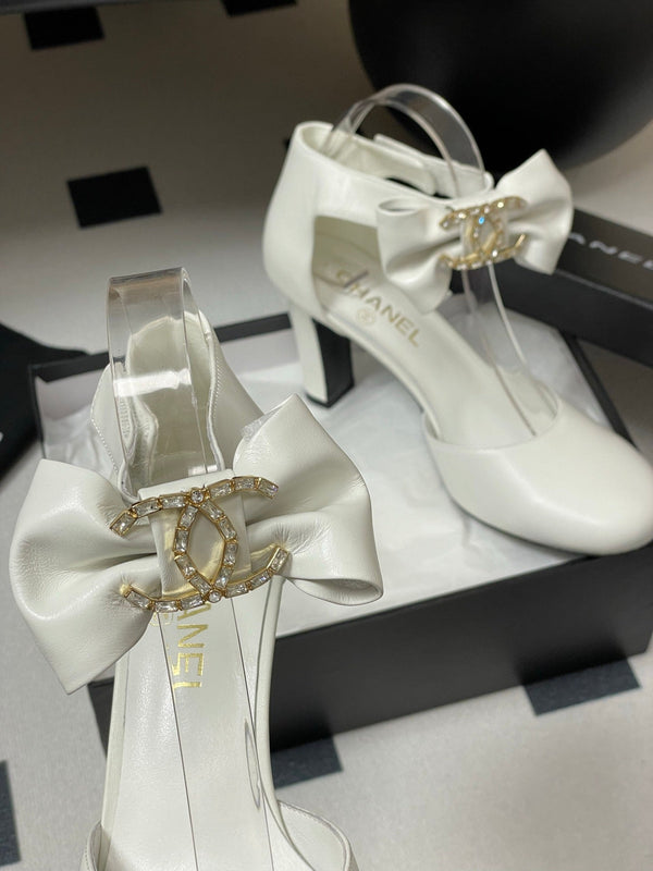 CC 25S Double C Rhinestone Buckle Bow High Heel Pump 85 White Sheepskin 247572