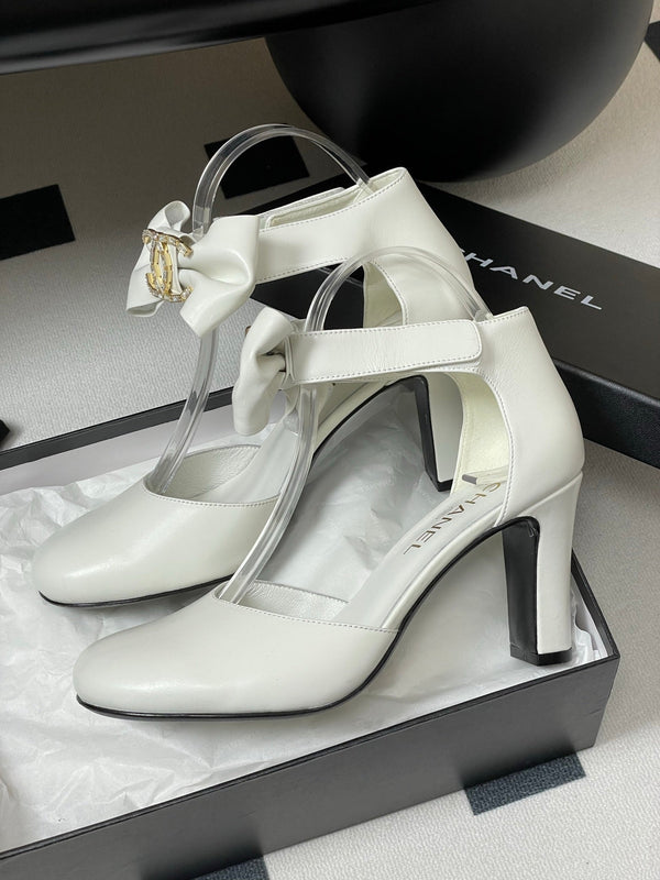 CC 25S Double C Rhinestone Buckle Bow High Heel Pump 85 White Sheepskin 247572