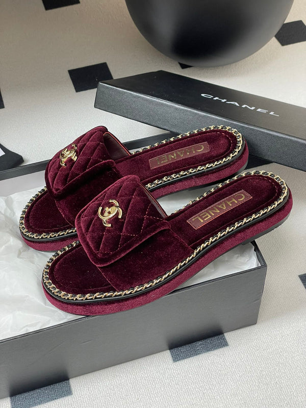 CC 25S Chain Ring Edge Buckle Bag Mule Sandal Wine Velvet 247584