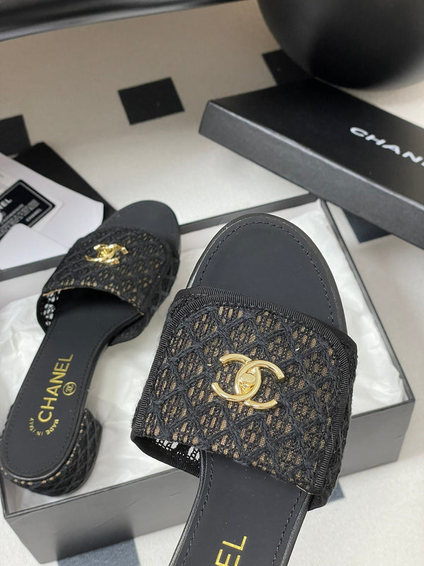 CC 25S Sandalo con fibbia e mulo 50mm Tessuto di pizzo nero e pelle di pecora 247593