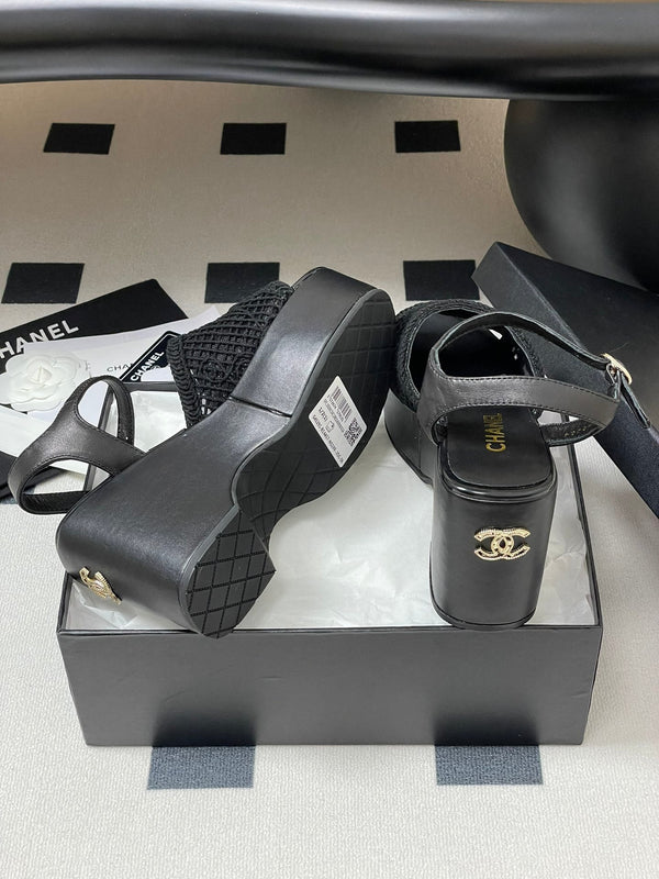 CC 25S Small Wedge Thick-Soled Sandal 10cm Black Woven 247606