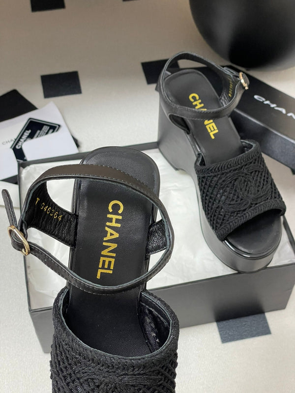 CC 25S Small Wedge Thick-Soled Sandal 10cm Black Woven 247606