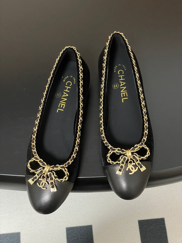 CC 25S 20mm Chain Bow Single Flat Black Velvet Sheepskin 247652