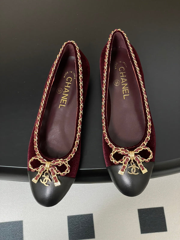 CC 25S 20mm Chain Bow Single Flat Burgundy Velvet Black Sheepskin 247653