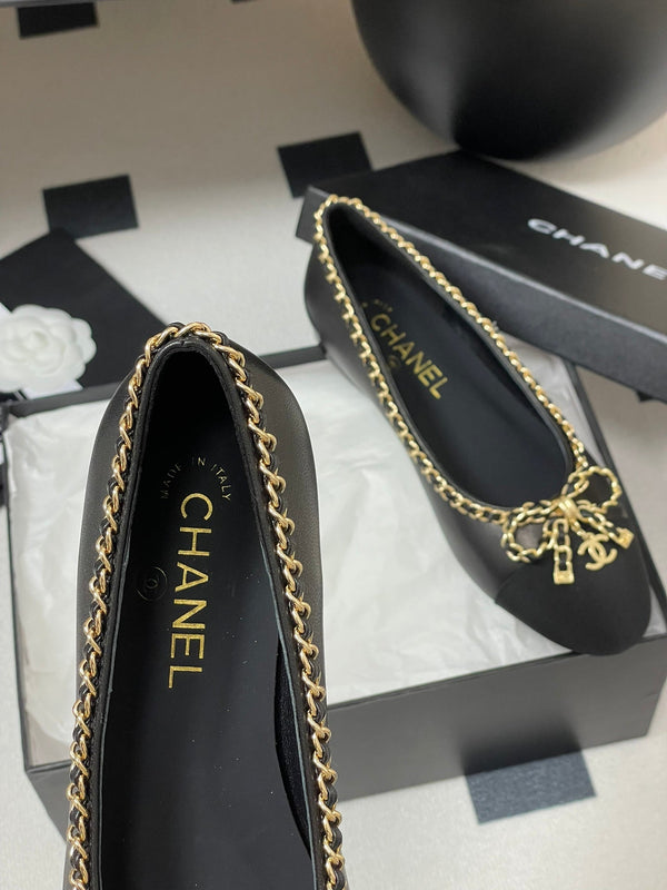 CC 25S 20mm Chain Bow Single Flat Black Sheepskin Grosgrain 247656