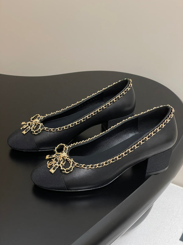 CC 25S 60mm Chain Bow Single Pumps Black Sheepskin Grosgrain 247664