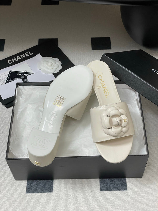 CC 25S Sandal Flower