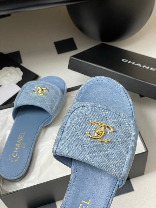 CC 25F Slide Quilted