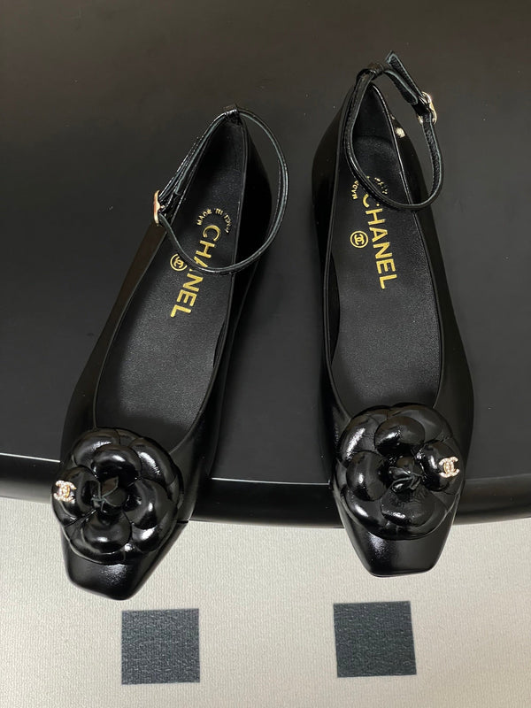 CC 25s Métiers d’art Ballet flats 10mm Black Cowhide 413310