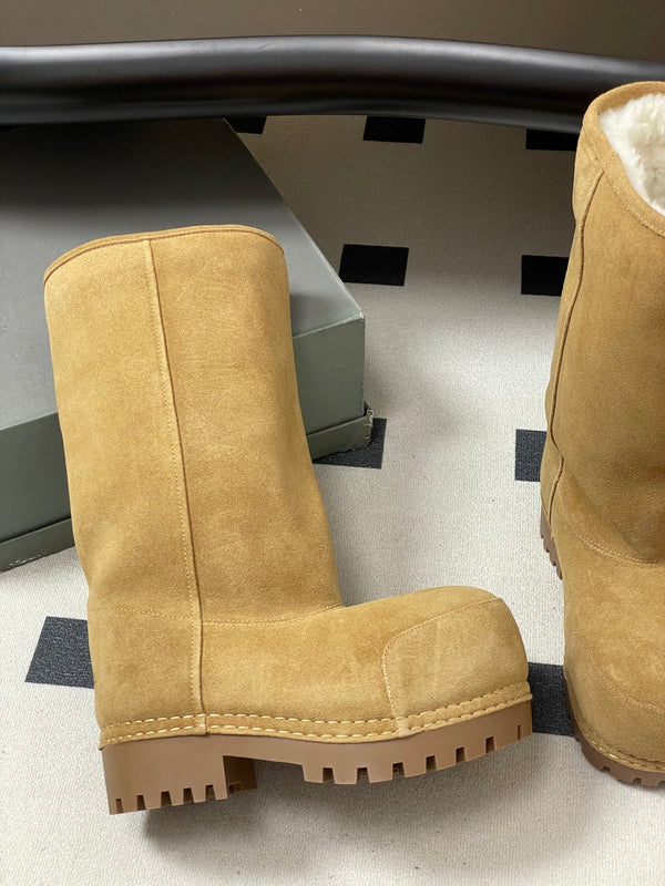 Balenciaga High Snow Boots Beige Suede 535031