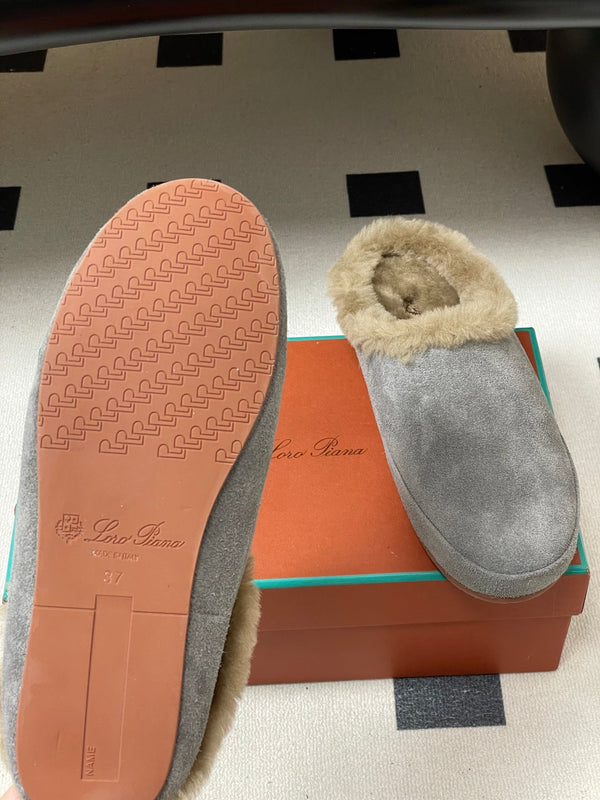 LP 25 Closed-Toe Half-Slippers Gray Beige Suede Fur 534683
