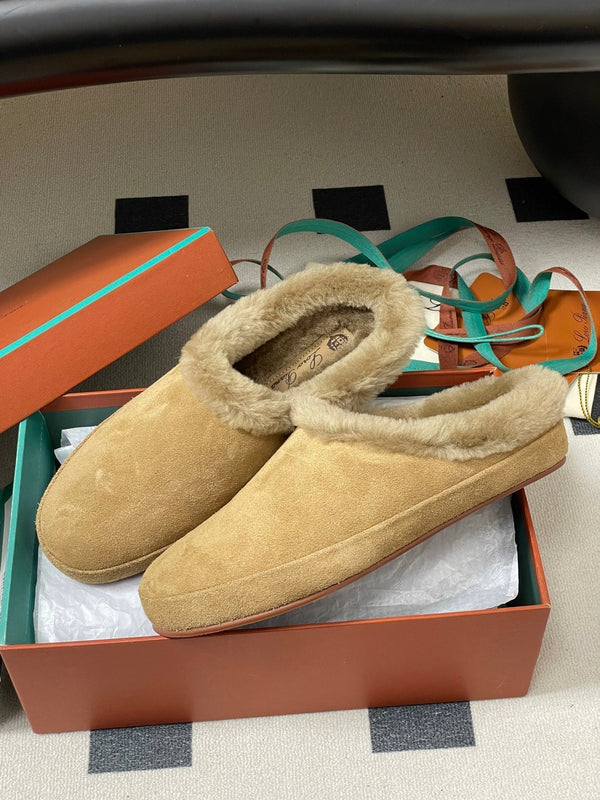 LP 25 Closed-Toe Half-Slippers Beige Suede Fur 534684