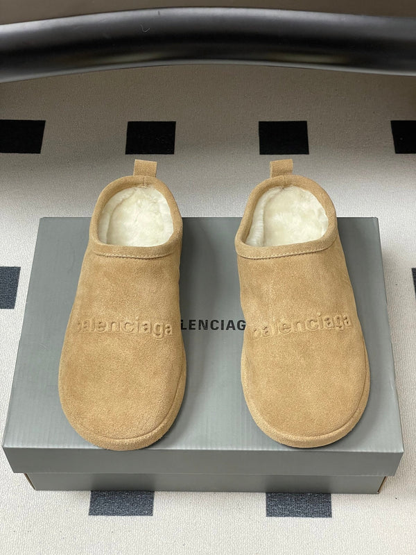 Balenciaga Mule Slip-On Beige Suede Wool 534534