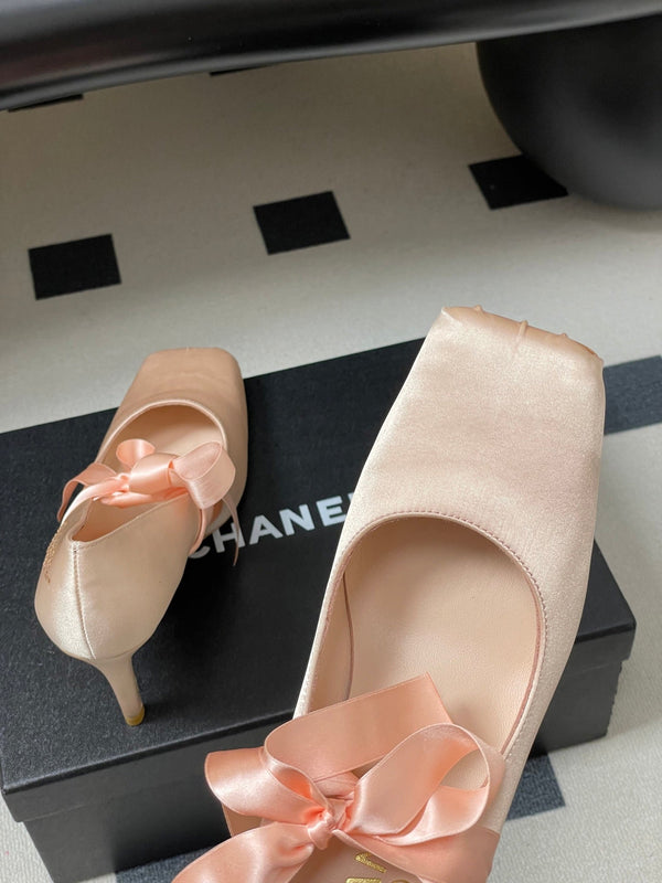CC 26 Pompe Satin Soie Rose 593135