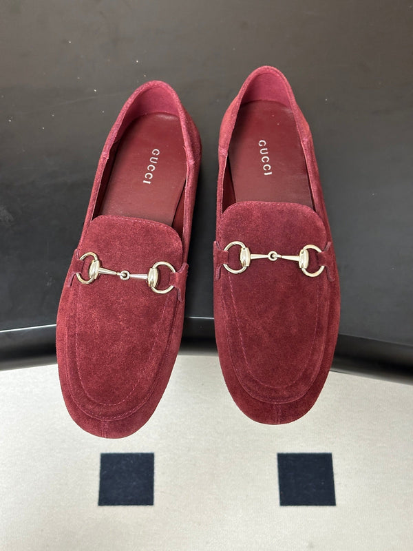 GG 26s Horsebit Loafers Flat Burgundy Suede 952561