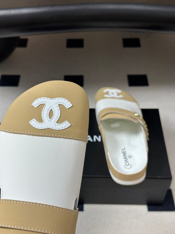 CC 26s Pool Slides Beige White Lambskin 952556