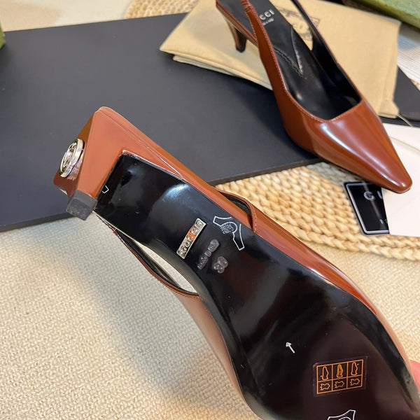 Slingback GG da donna in pelle liscia con logo G color marrone pan di zenzero