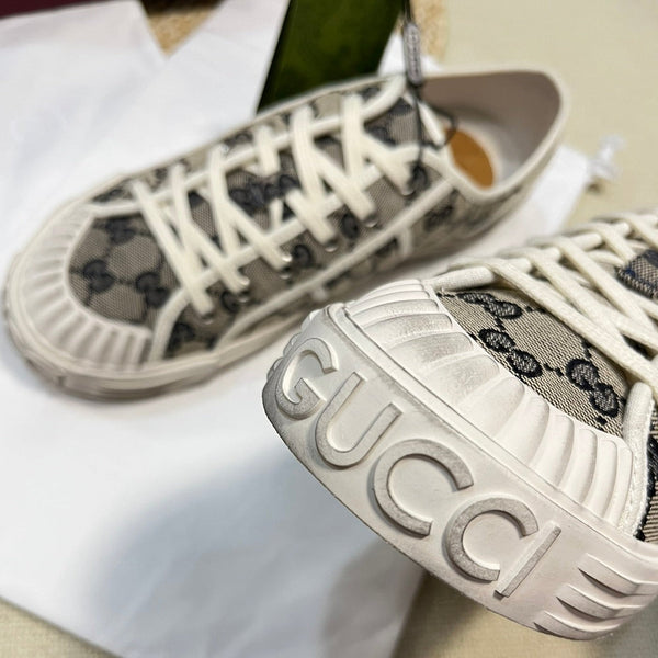 Sneakers GG Julio Canvas Nero Caro