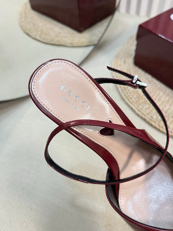 HIGH SLINGBACK PUMP 10 CM IN CHERRY RED GLOSSY CALFSKIN