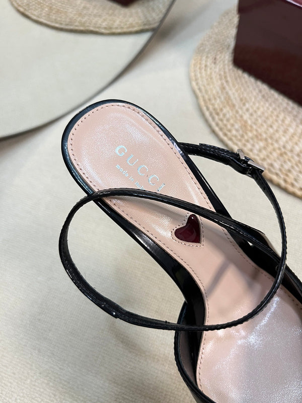 DÉCOLLETÉ ALTO SLINGBACK 10 CM IN PELLE DI VITELLO NERA LUCIDA