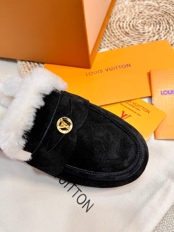 ZOCCOLI LV COSY FLAT COMFORT IN CAMOSCIO NERO E FODERA IN SHEARLING