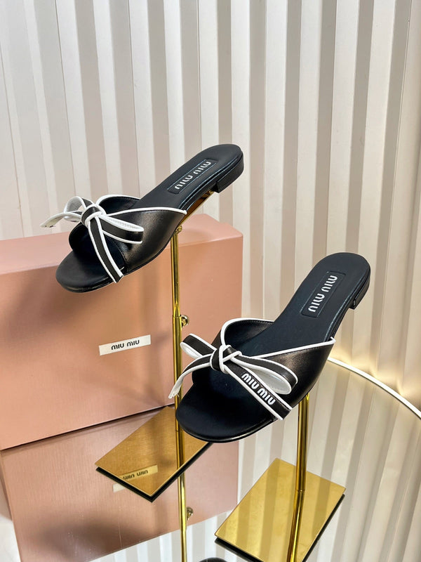 Miu 26s Bow Slippers Black Leather 768206