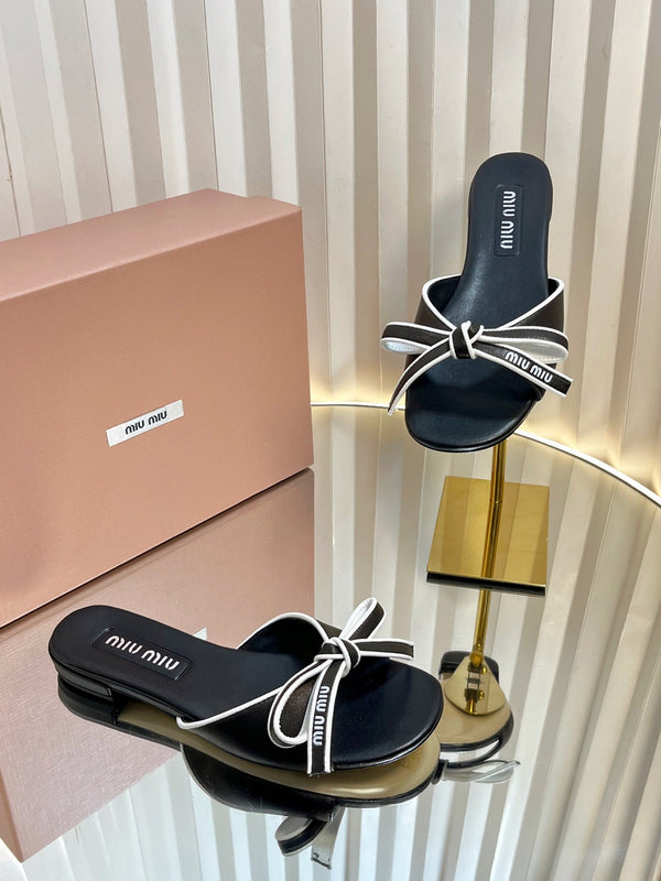 Miu 26s Bow Slippers Black Leather 768206