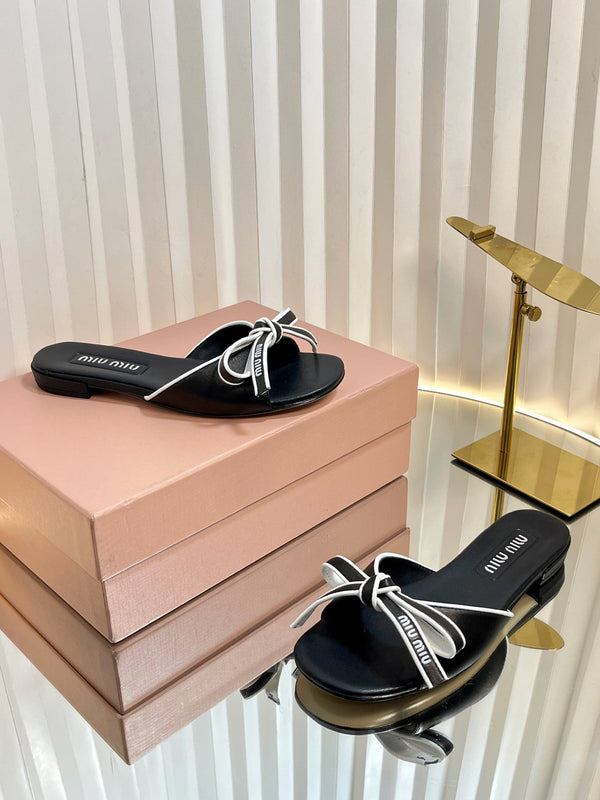 Miu 26s Bow Slippers Black Leather 768206