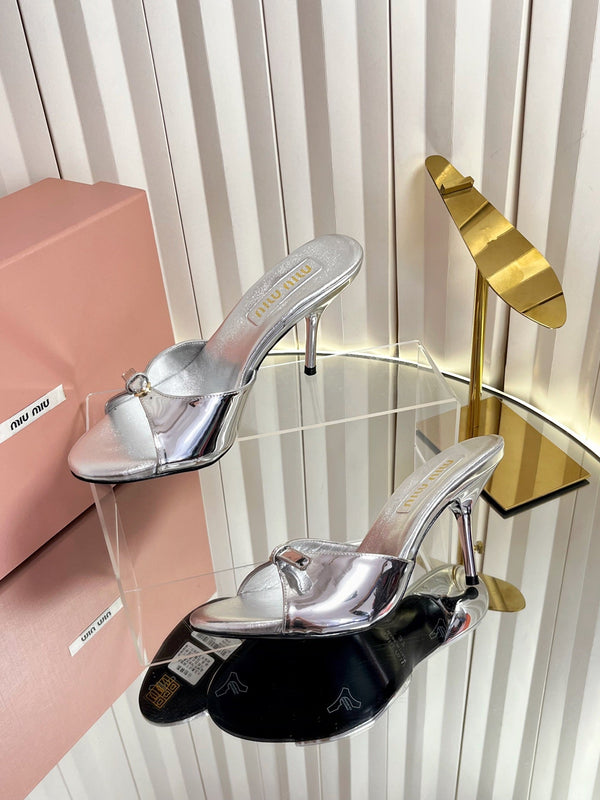 Miu Buckle Mules 75mm Sliver Patent Leather 880203