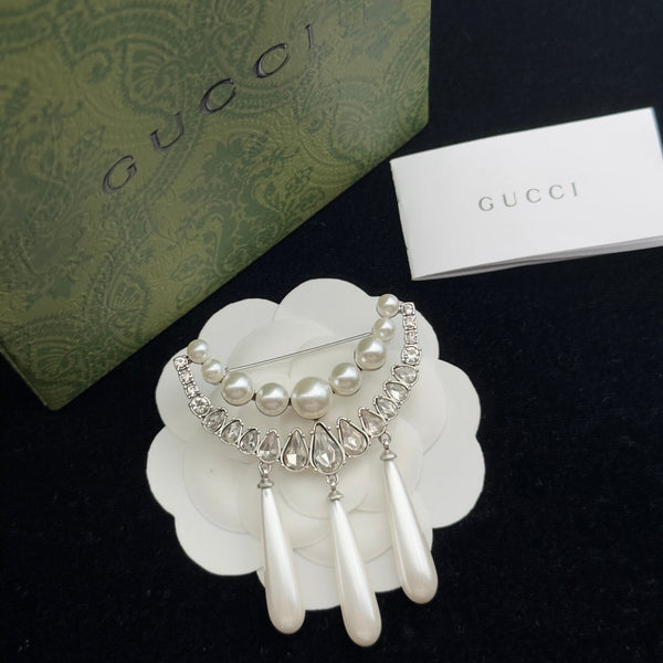 Gucci Brooch Silver 184022