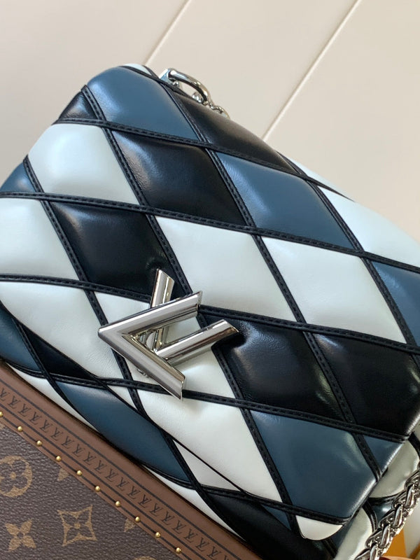 LV WOC Go-14 20cm White Black Blue Sheepskin Metal HW