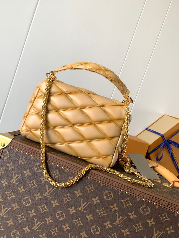 LV GO-14 MM 23cm Light Brown Lambskin GHW