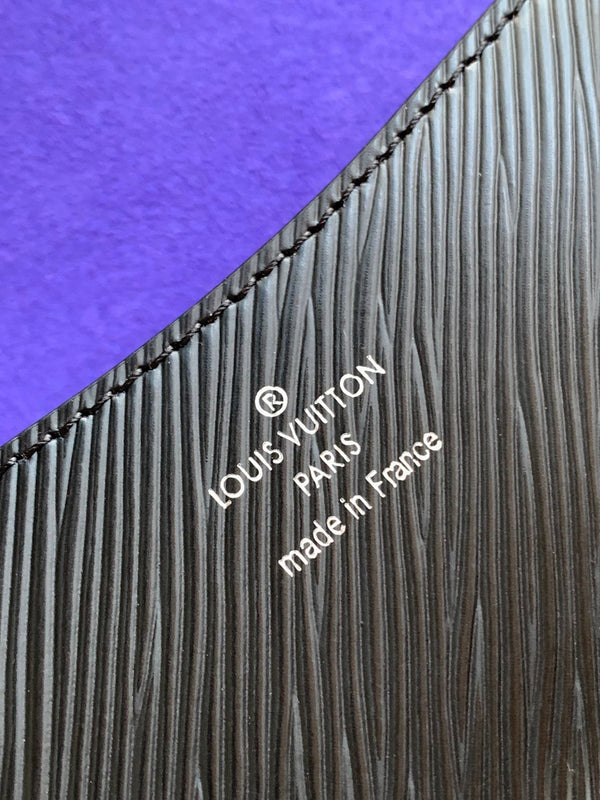 LV Buci Bag 24.5cm Black Epi Leather 241084