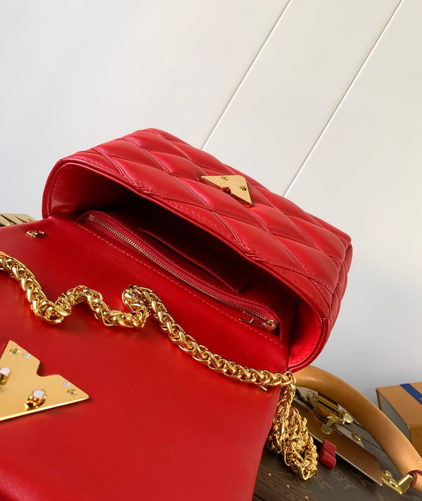 LV GO-14 MM 23cm Red Lambskin GHW